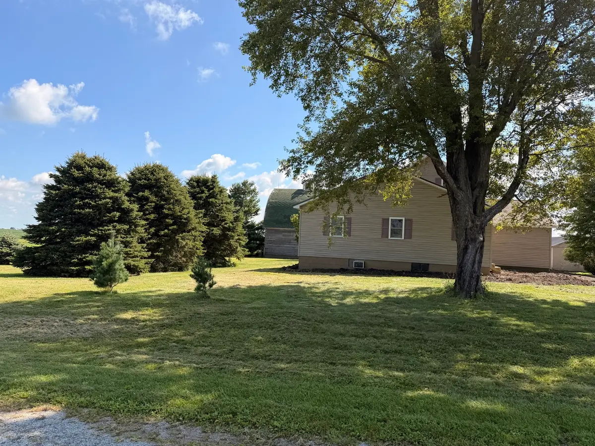 904 E 1100 North Road, Onarga, IL 60955 - #1