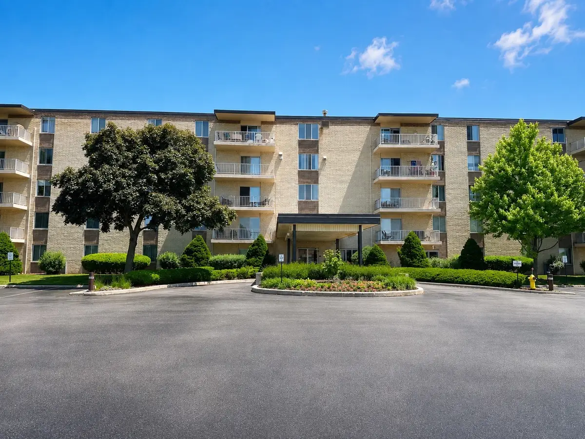 110 W Butterfield Road #402S, Elmhurst, IL 60126 - #1