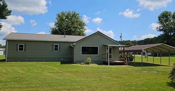 905 Shaw Drive, Norris City, IL 62869