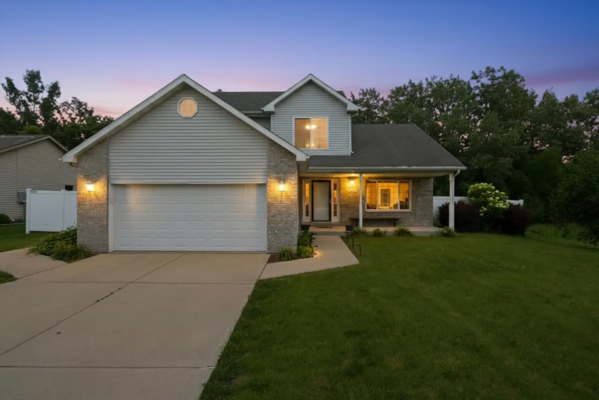 2555 Cobblestone Court, Morris, IL 60450 - #1