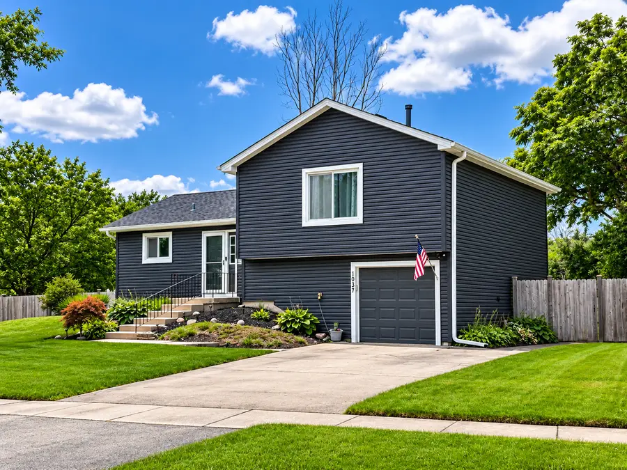 1037 Ridgewood Drive, Bolingbrook, IL 60440 - #2