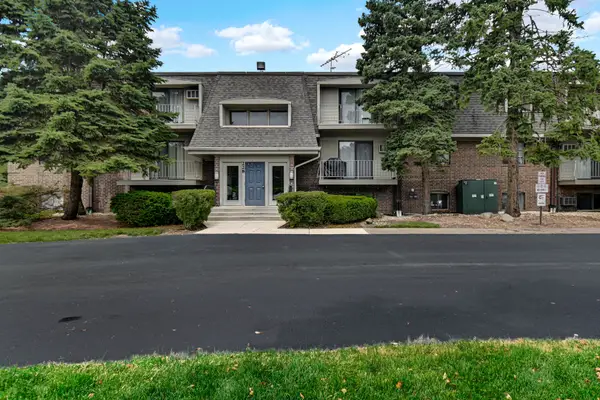 228 E Bailey Road #A, Naperville, IL 60565