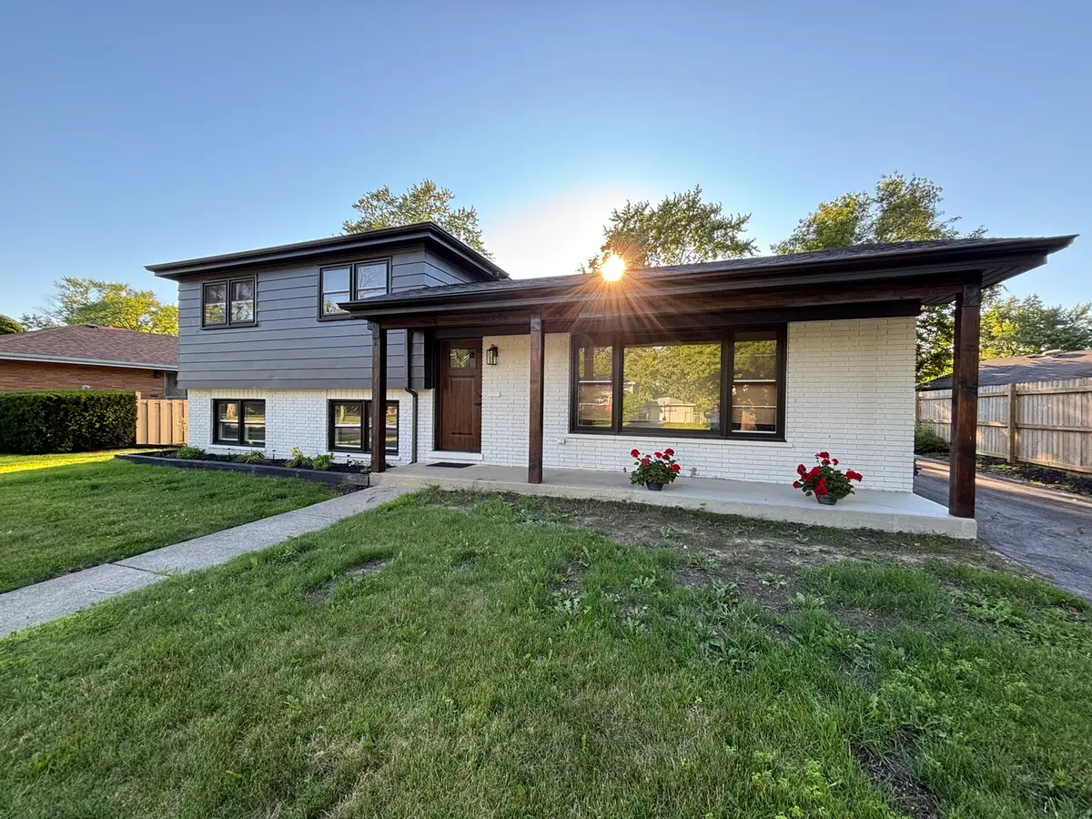 15848 Wabash Avenue, South Holland, IL 60473 - #1