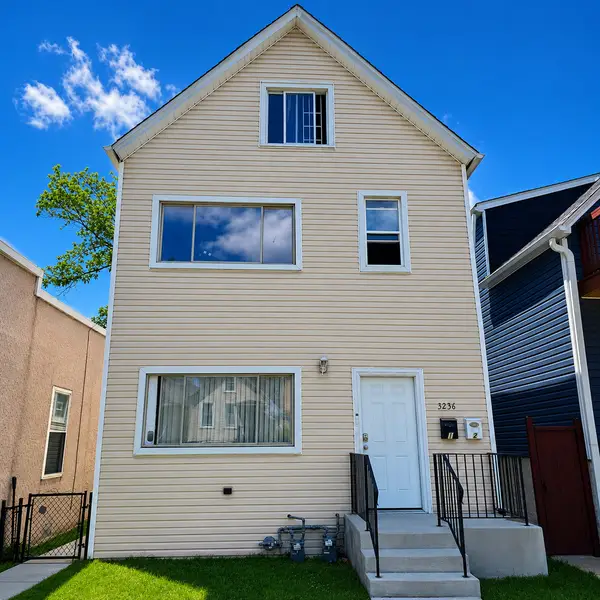 3236 S 49th Avenue, Cicero, IL 60804