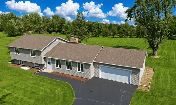26553 S Woodlawn Avenue, Crete, IL 60417
