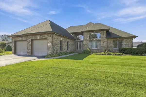 1544 Wayne Drive, Crete, IL 60417