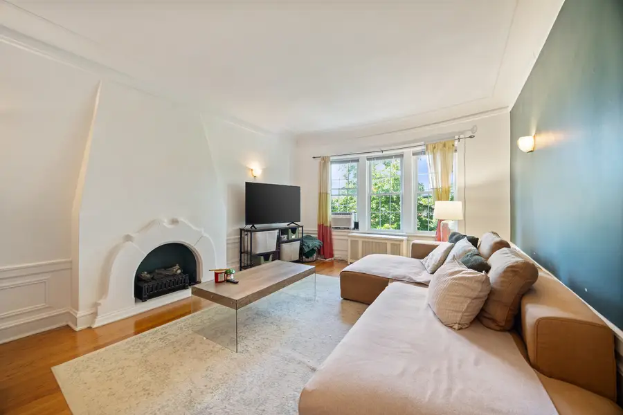 338 S East Avenue #3N, Oak Park, IL 60302 - #2
