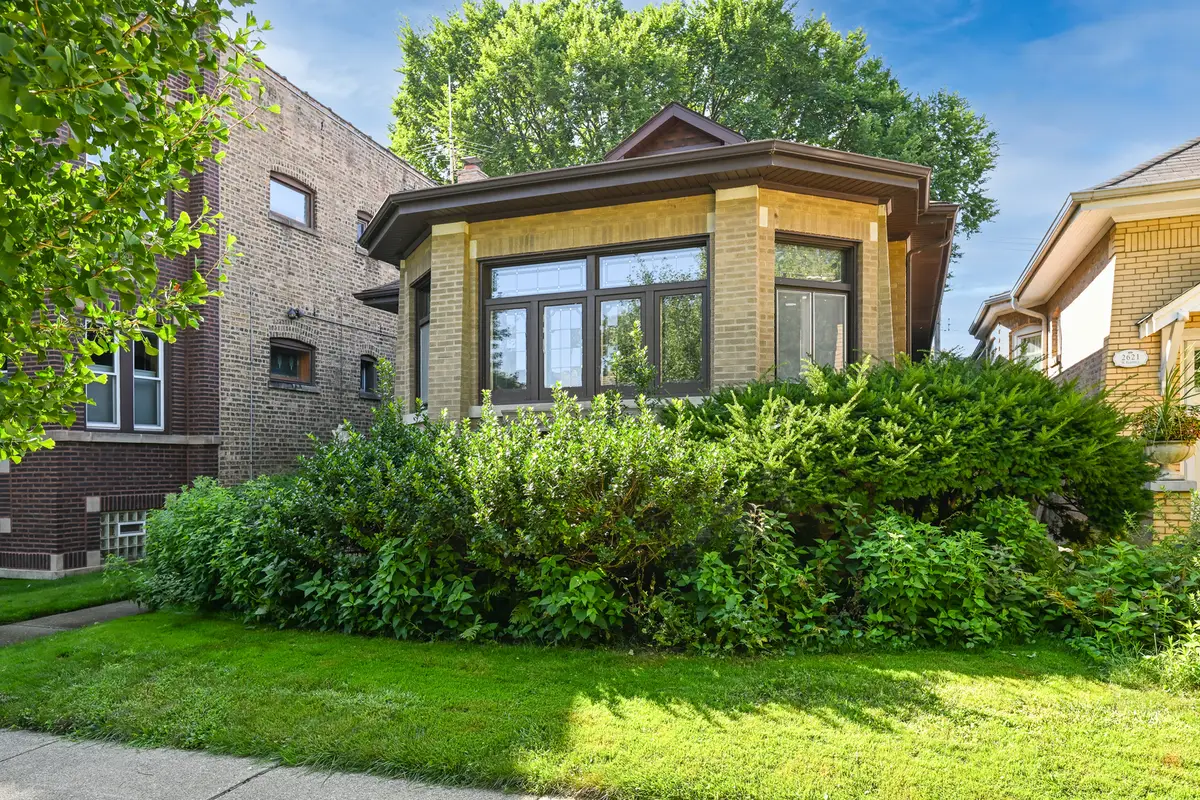 2619 W Farwell Avenue, Chicago, IL 60645 - #1