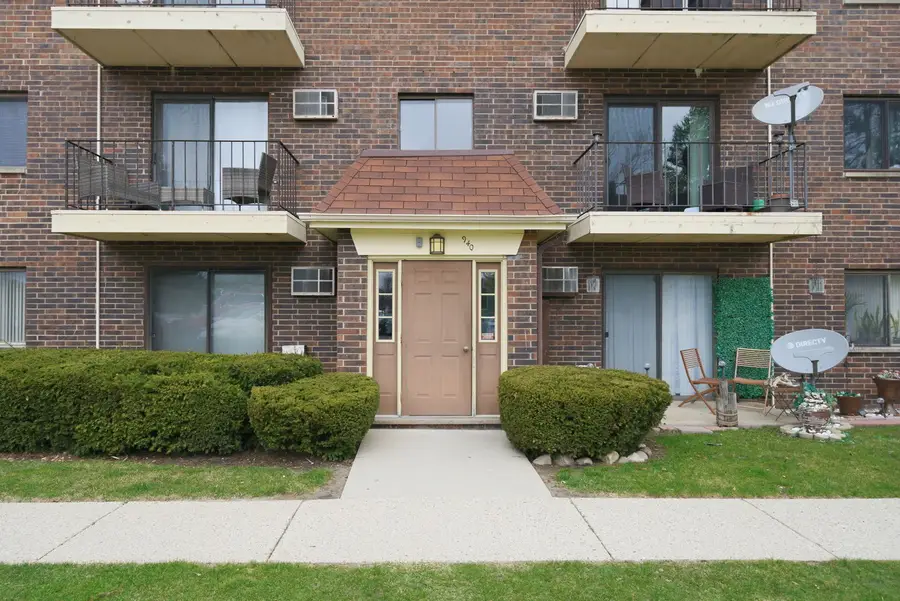940 N Rohlwing Road #201A, Addison, IL 60101 - #2