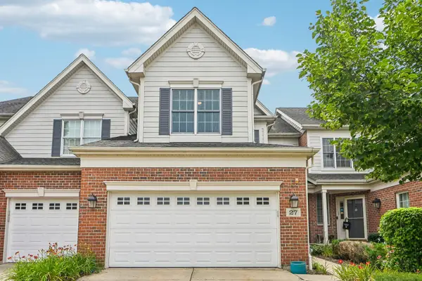 27 Harborside Way, Hawthorn Woods, IL 60047