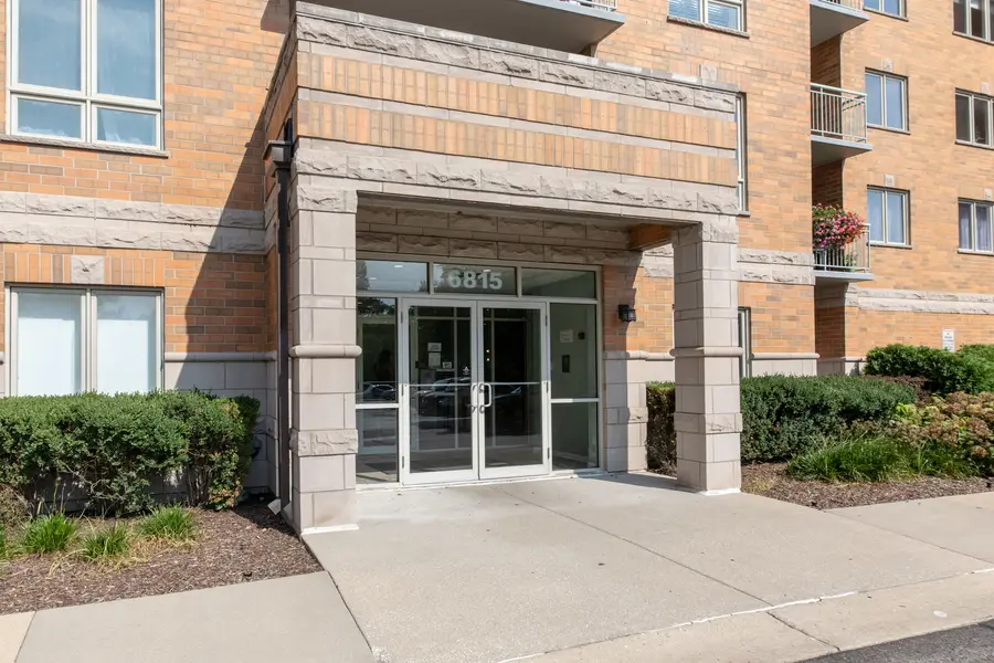 6815 N Milwaukee Avenue #507, Niles, IL 60714 - #3