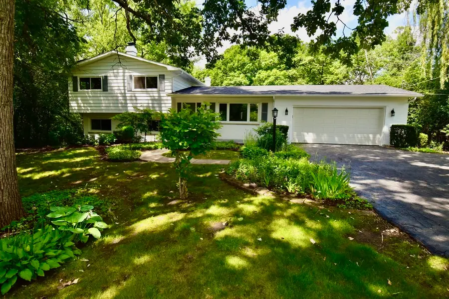 26890 N Longwood Road, Lake Forest, IL 60045 - #2