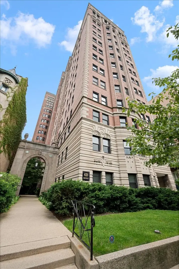 431 W Oakdale Avenue #14A, Chicago, IL 60657 - #1