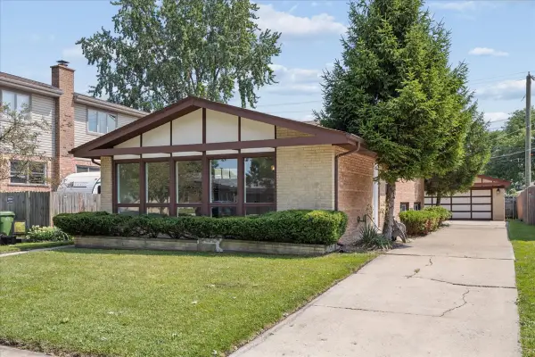 5239 Oakdale Drive, Oak Lawn, IL 60453