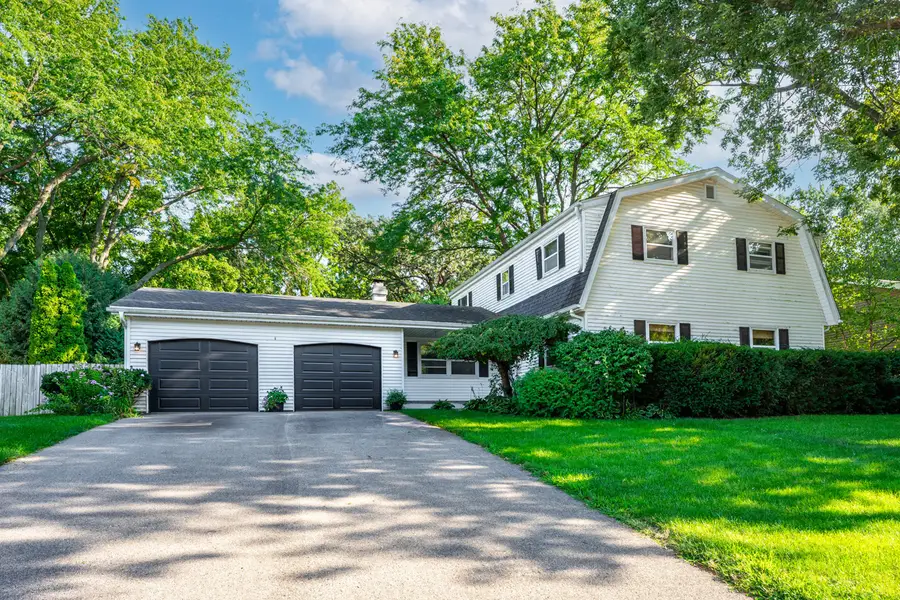 5555 Roanoke Road, Rockford, IL 61107 - #2
