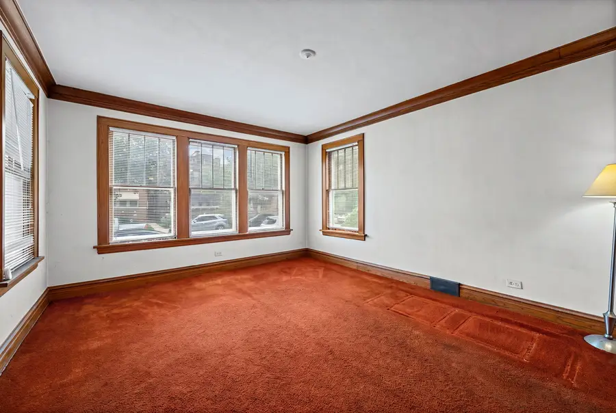 3314 N Kenneth Avenue, Chicago, IL 60641 - #3