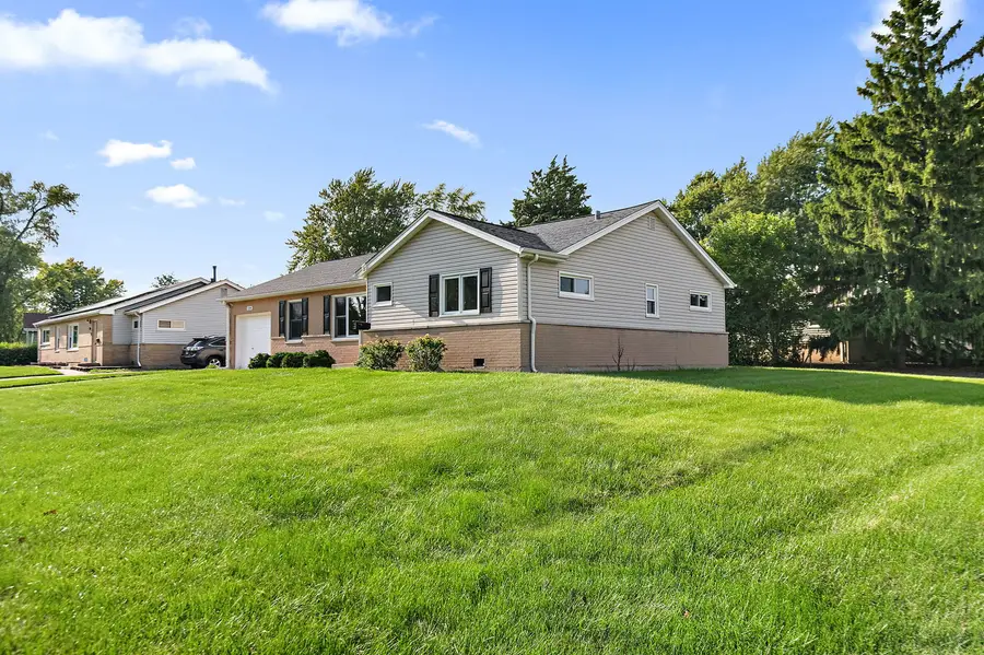 220 Kingman Lane, Hoffman Estates, IL 60169 - #3