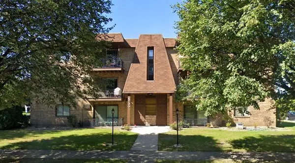 5700 128th Street #11, Crestwood, IL 60418