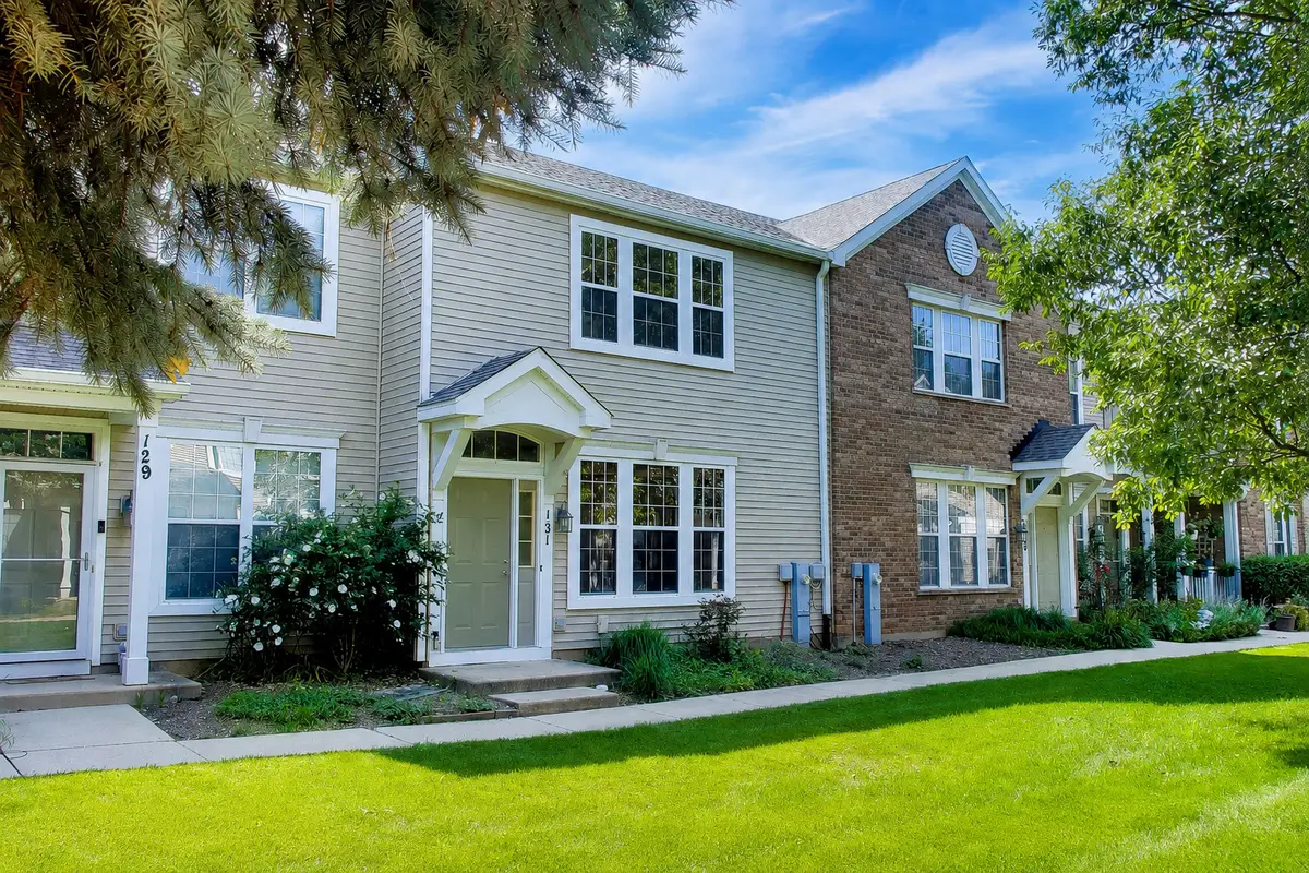 131 Springbrook Trail S, Oswego, IL 60543 - #1
