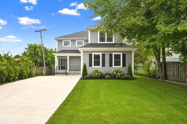 249 E Kenilworth Avenue, Villa Park, IL 60181
