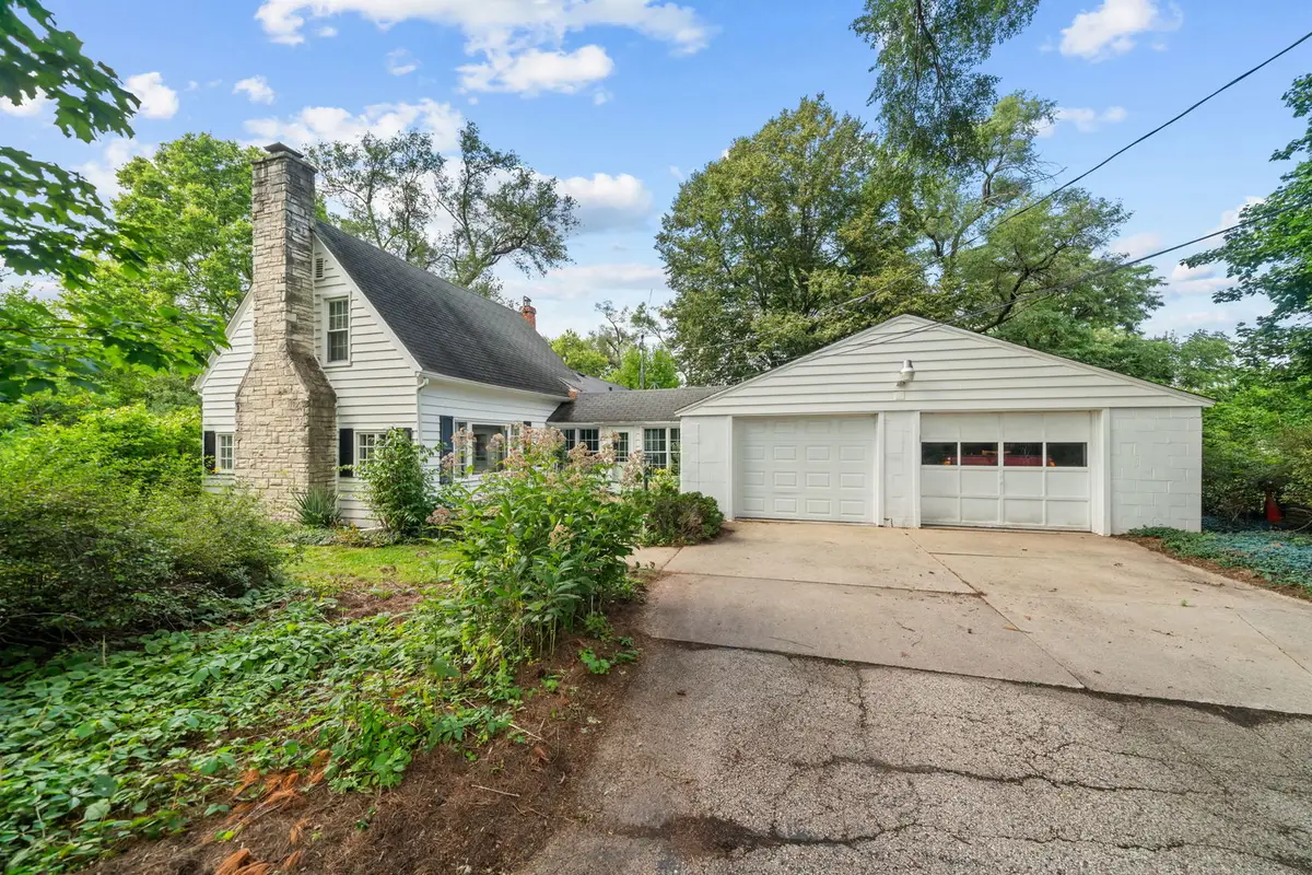 571 W Rockton Road, Rockton, IL 61072 - #1