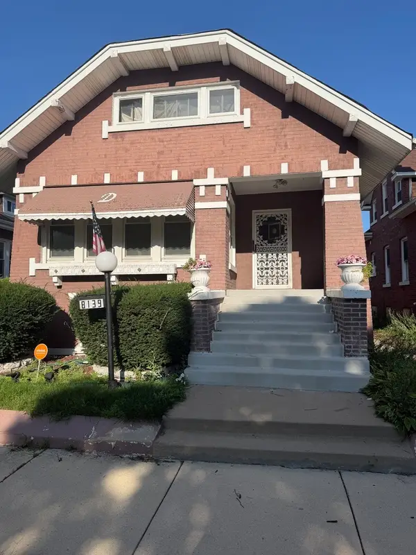 8139 S Carpenter Street, Chicago, IL 60620
