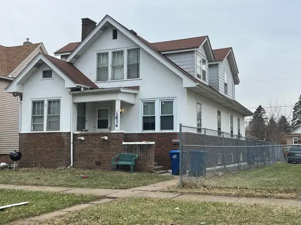 1616 Victoria Avenue, North Chicago, IL 60064