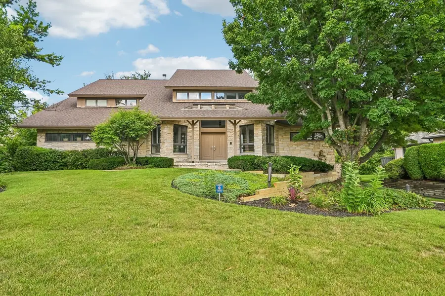 8420 Evergreen Lane, Darien, IL 60561 - #2