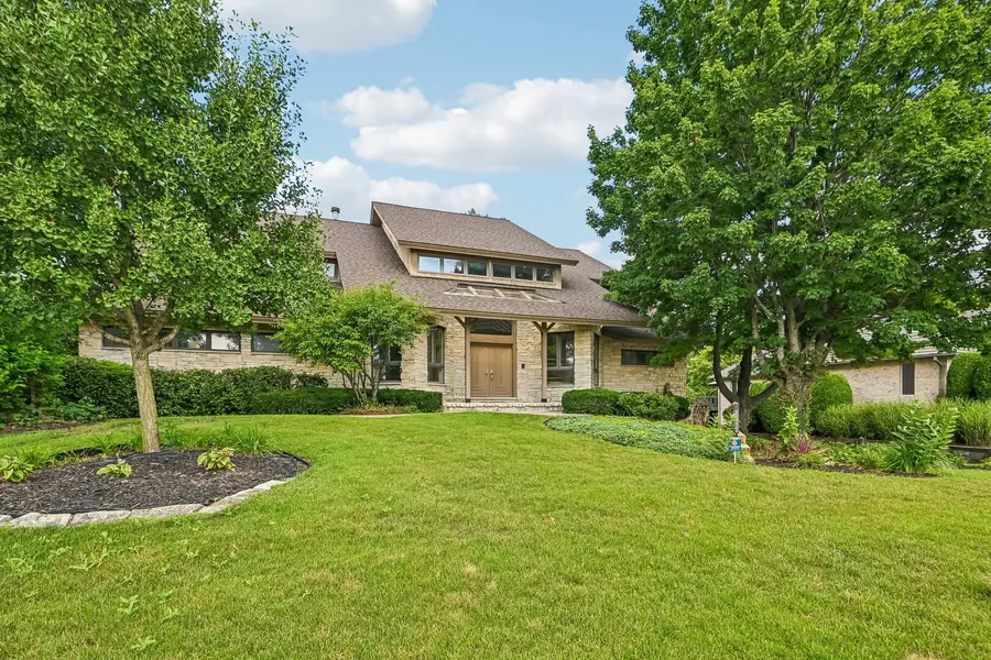 8420 Evergreen Lane, Darien, IL 60561 - #3