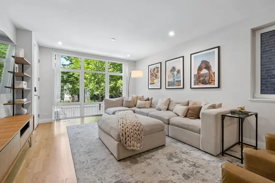 2719 W Haddon Avenue #1, Chicago, IL 60622 - #2