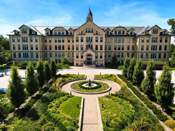 1041 Ridge Road #114, Wilmette, IL 60091