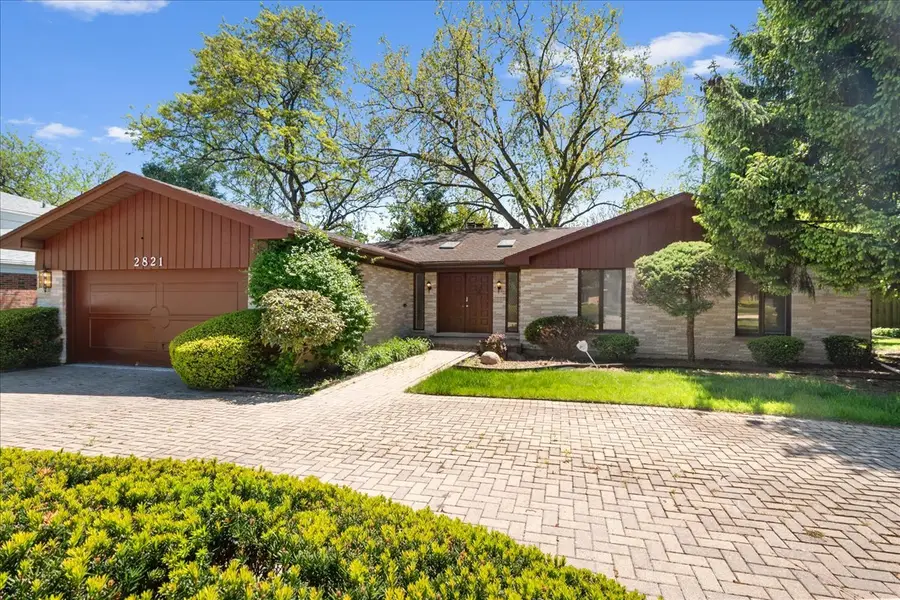 2821 Covert Road, Glenview, IL 60025 - #2