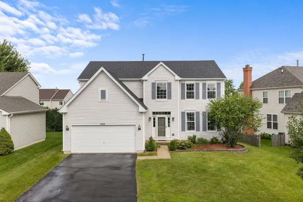 1942 W River Oaks Drive, Round Lake, IL 60073