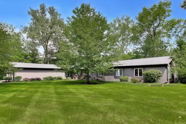 191 Kimberly Road, North Barrington, IL 60010