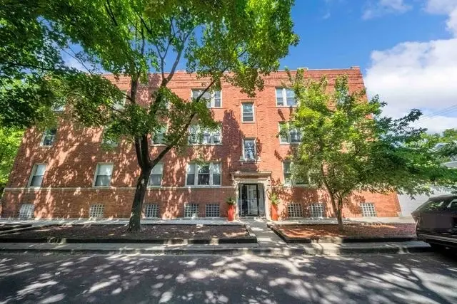 2316 W Byron Street #3, Chicago, IL 60618 - #1