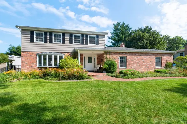 1514 Allen Lane, St. Charles, IL 60174