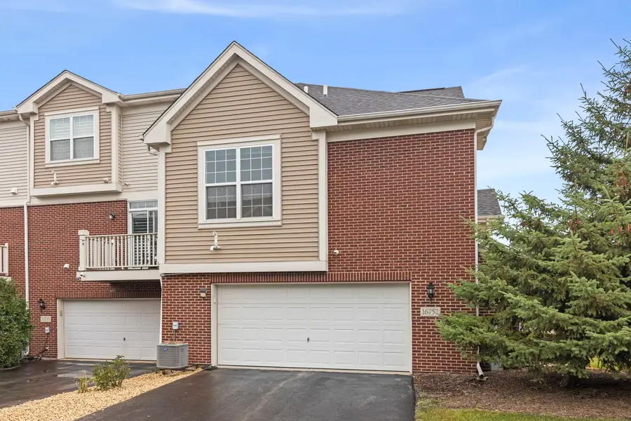 16757 Brighton Drive, Lemont, IL 60439 - #2
