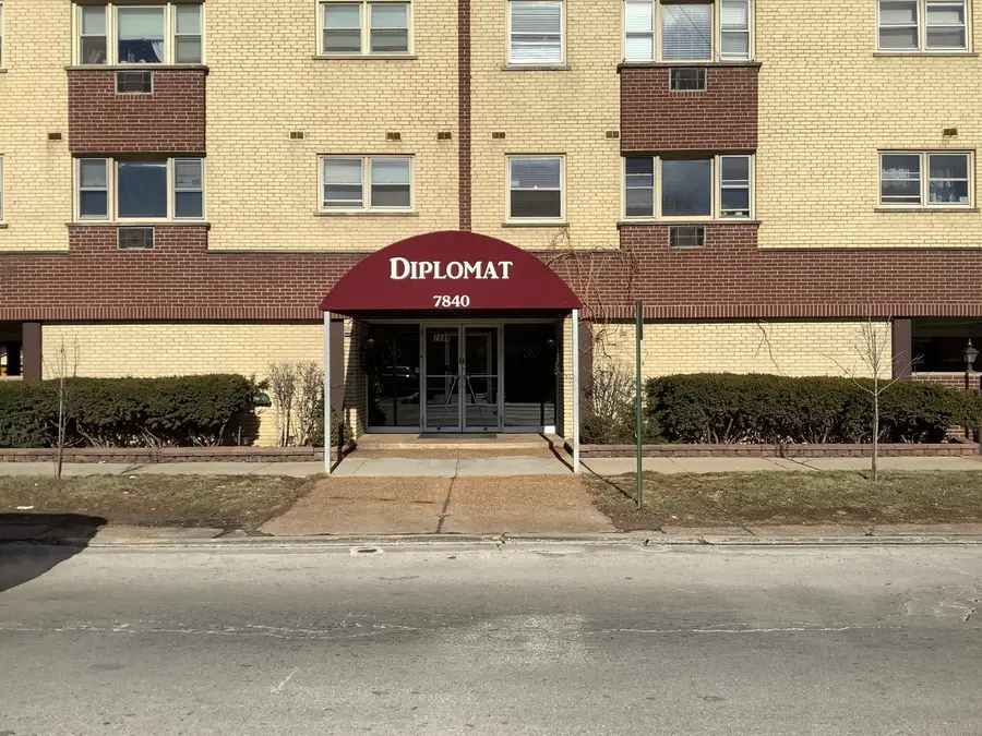 7840 W North Avenue #4I, Elmwood Park, IL 60707 - #2