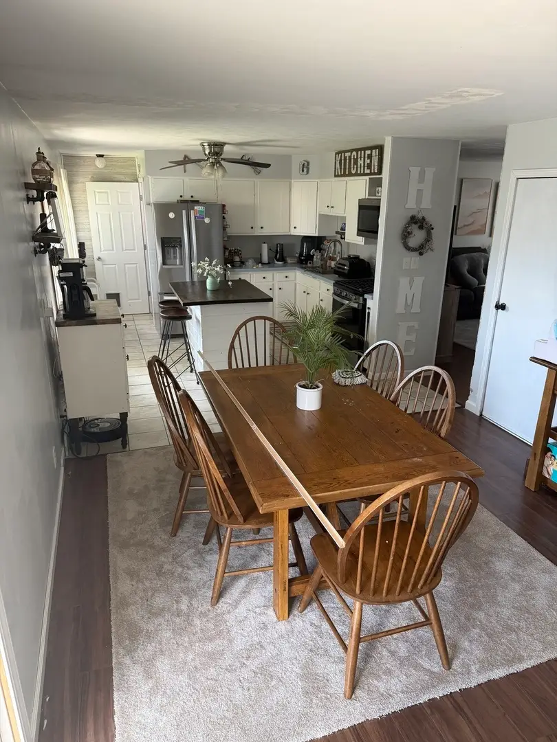 2120 Highland Drive, Sycamore, IL 60178 - #3
