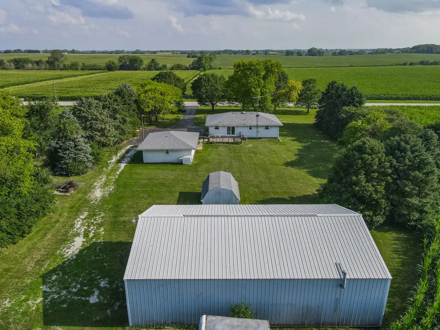 19600 W Peotone Road, Wilmington, IL 60481 - #3