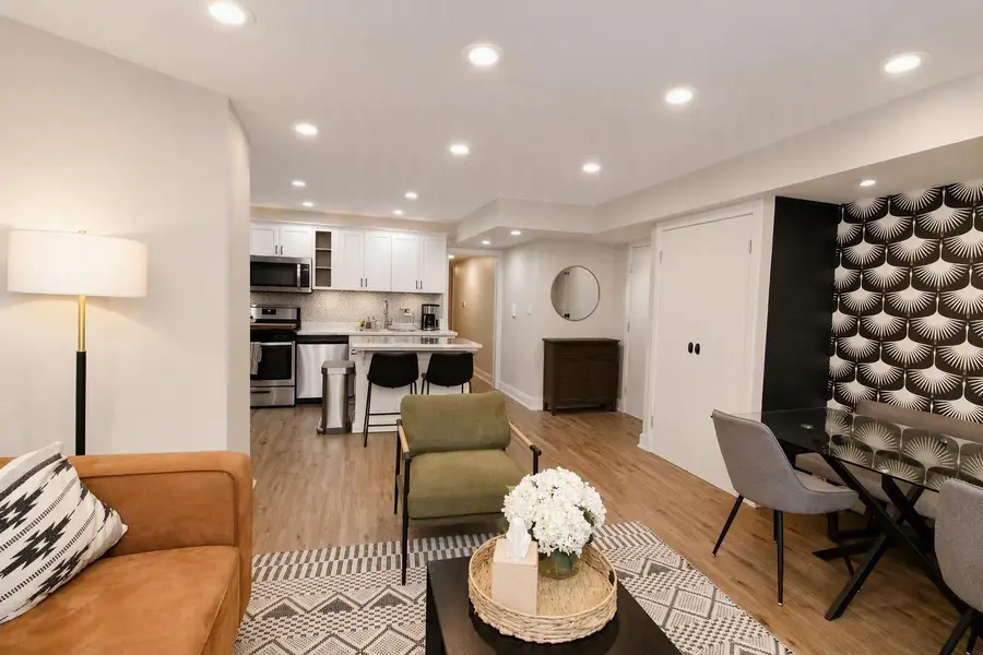 4733 N Kenmore Avenue #4, Chicago, IL 60640 - #3