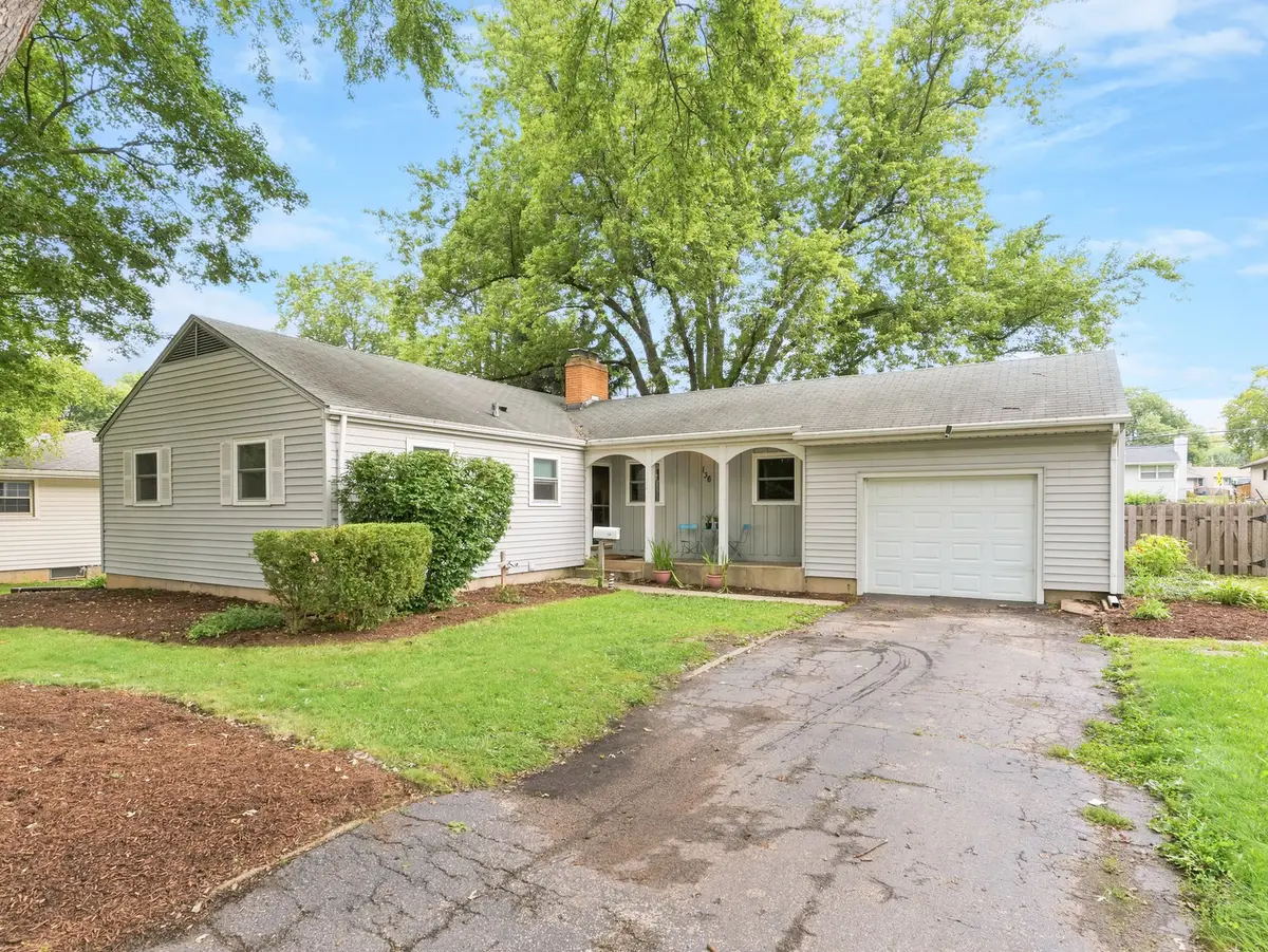 136 Park Avenue, Cary, IL 60013 - #1