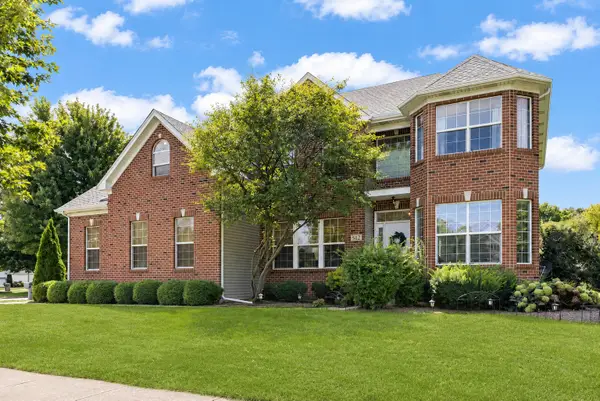 512 Arrowhead Drive, Yorkville, IL 60560