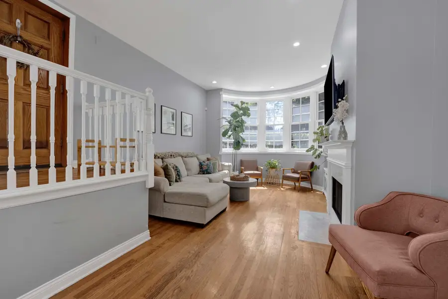 626 W Wrightwood Avenue #1E, Chicago, IL 60614 - #3