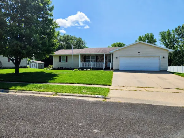 810 Marty Avenue, Rock Falls, IL 61071