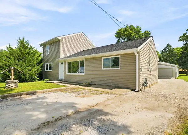25055 S Center Street, Channahon, IL 60410