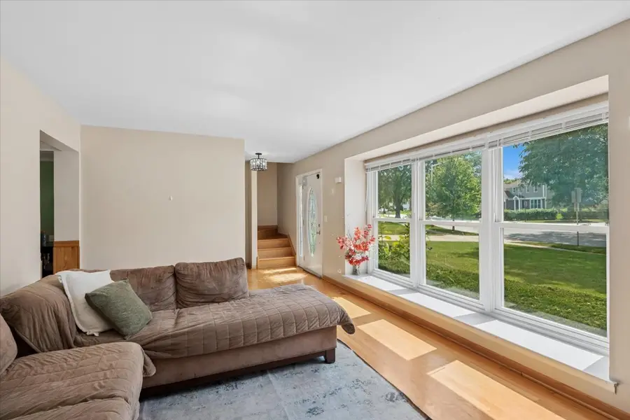 2204 Kensington Drive, Schaumburg, IL 60194 - #3