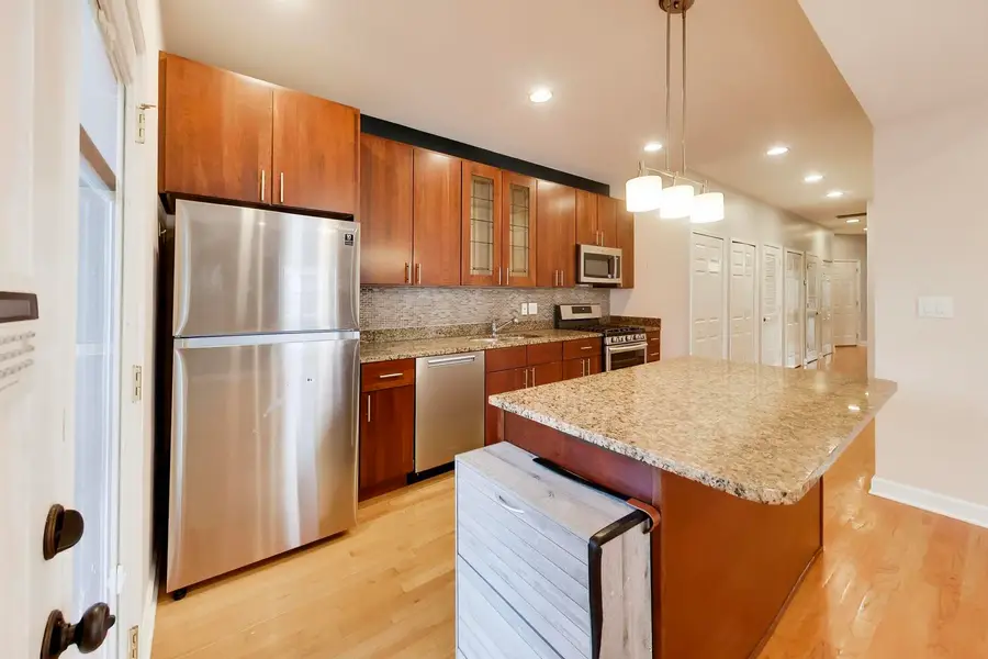 4253 N Mozart Street #3N, Chicago, IL 60618 - #3
