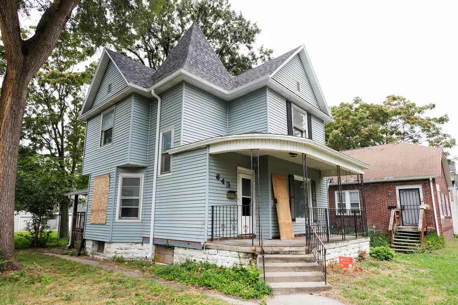 643 S Myrtle Avenue, Kankakee, IL 60901 - #3