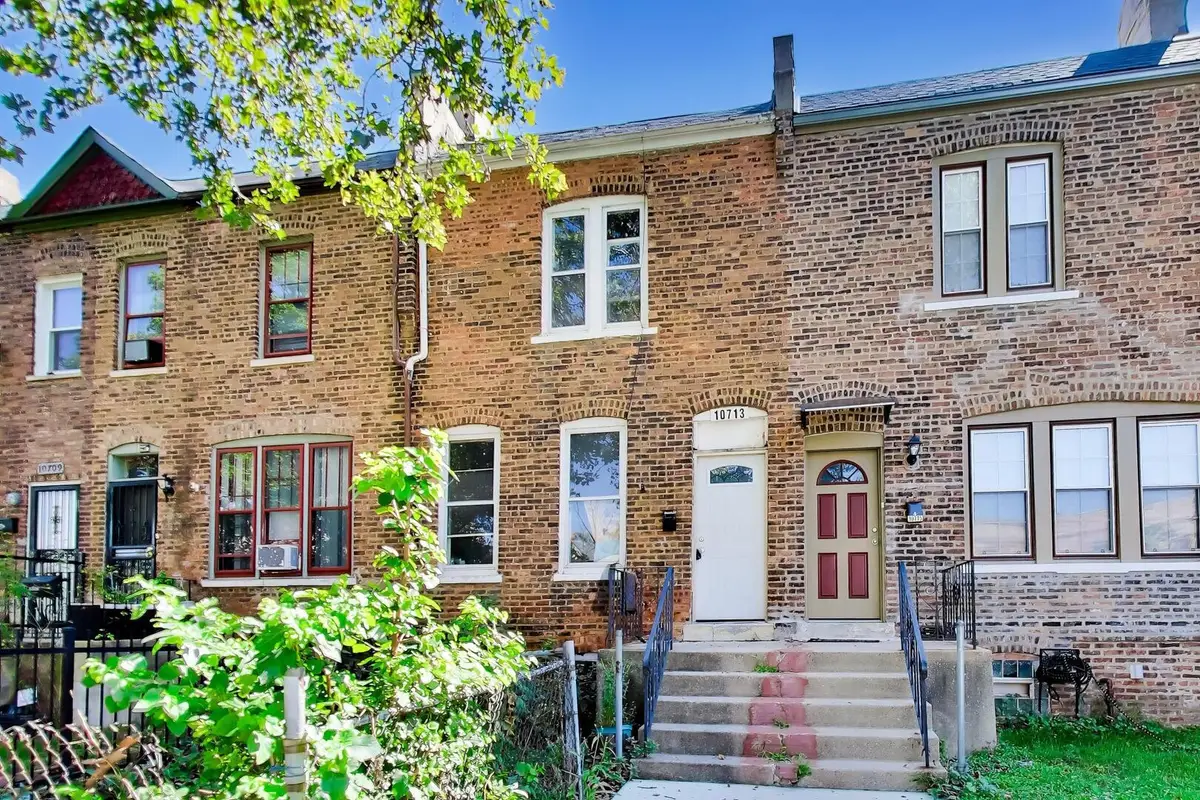 10713 S Champlain Avenue, Chicago, IL 60628 - #1